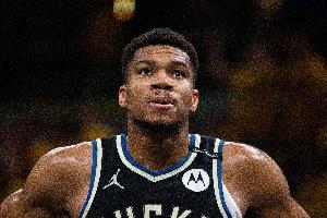 阿德托昆博七年来首失MVP第一选票 目前最长纪录为约基奇5年?