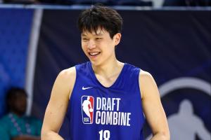 行情再飙升我要做梦咯?美媒更新选秀实力榜：杨瀚森杀入第20位