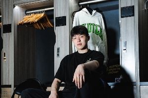 帅小伙选秀加油?杨瀚森晒参加Klutch Pro Day试训图集、定妆照