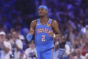 ?双MVP？亚历山大25中14爆砍34分7板8助2断?正负值+23！
